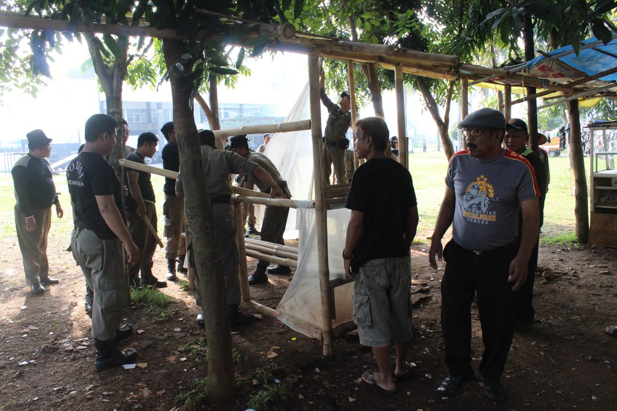 .<a href="/DediMulyadi71/">Kang Dedi Mulyadi</a> <a href="/kecpurwakarta1/">Kec. Purwakarta</a> <a href="/satpolPP_Pwk/">SatpolPP_Purwakarta</a> <a href="/Kaharti_PWK/">kaharti.purwakarta</a>  @juddy_damkar  k3 Stadion Purnawarman