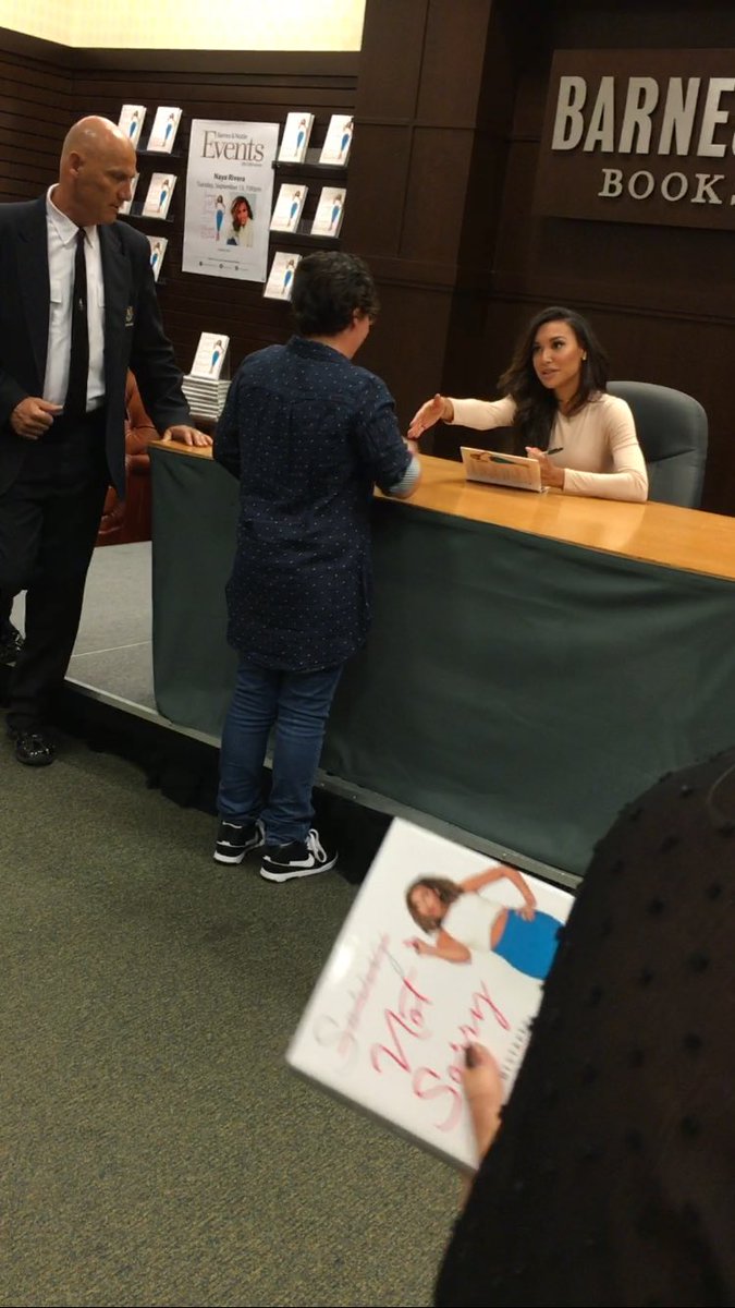 katemorey09's tweet photo. She's the kindest, most beautiful person ever. Thank you @NayaRivera for being so awesome๐#hatersbye #sorrynotsorry https://t.co/KehJNxuGBP