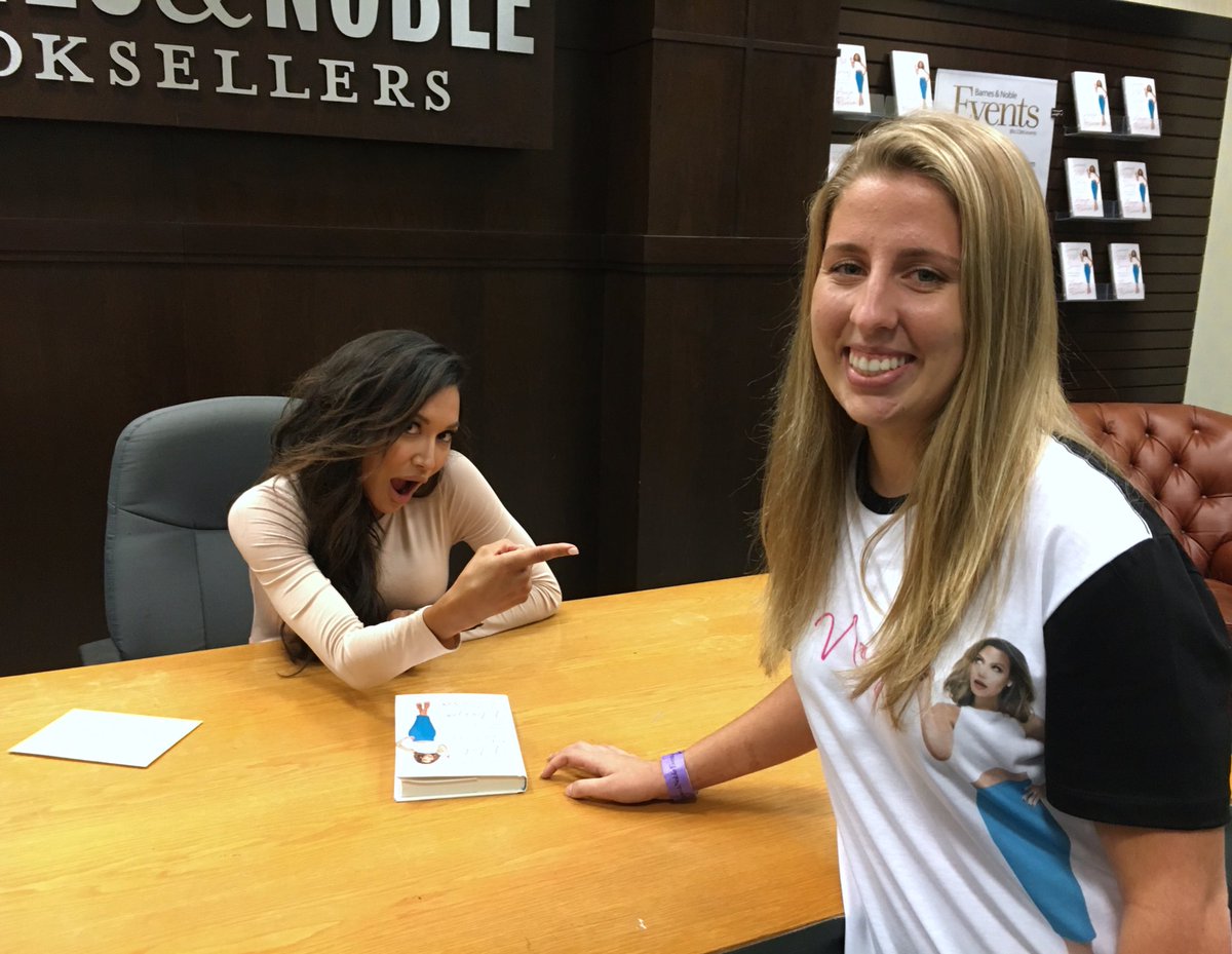 katemorey09's tweet photo. She's the kindest, most beautiful person ever. Thank you @NayaRivera for being so awesome๐#hatersbye #sorrynotsorry https://t.co/KehJNxuGBP