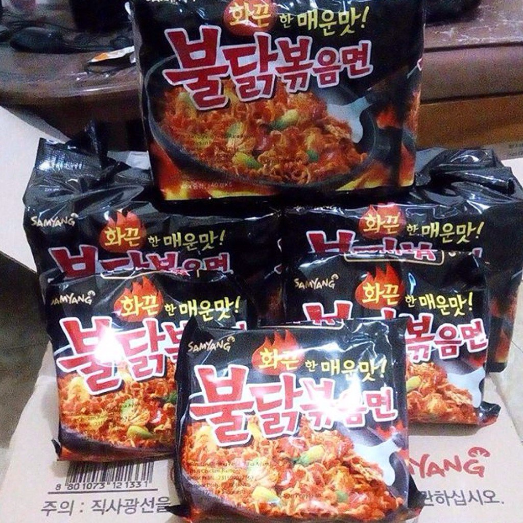 coachella_style's tweet photo. Samyang ready cp081233252110 line yenny_kang bb pin 2624efa6 #samyang #malang https://t.co/vTj5G3U0KD