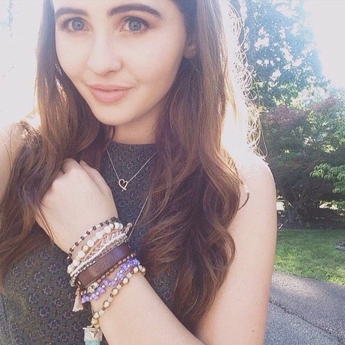 MaliciousWit's tweet image. Character Change.
•FC Sarah Carpenter.
•Sister to Maya RP.
•Girl Meets World OC.
• Ships w/ Chemistry.
  #RT?
