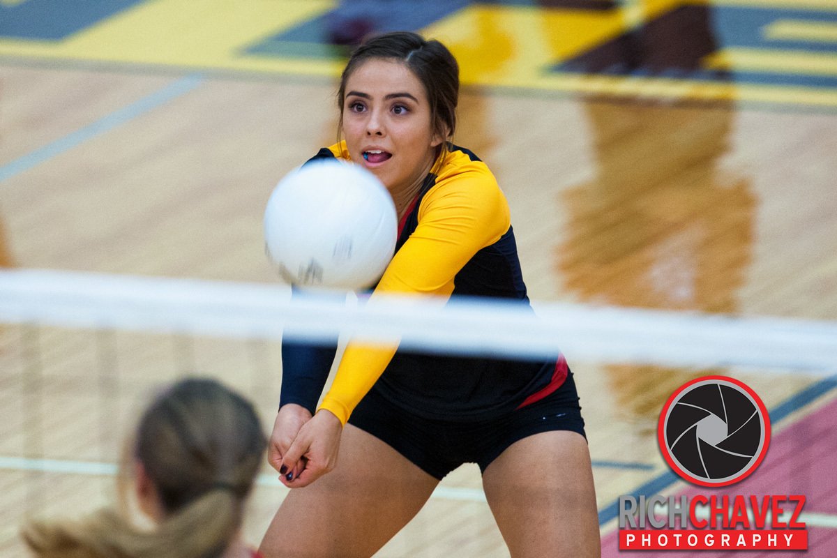 nmvolleyball's tweet photo. Centennial's @sarahpolanc0  digs the ball in the Hawk's sweep of Hobbs. #centennialhawks #nmvolleyball https://t.co/7BpwnEnsX7