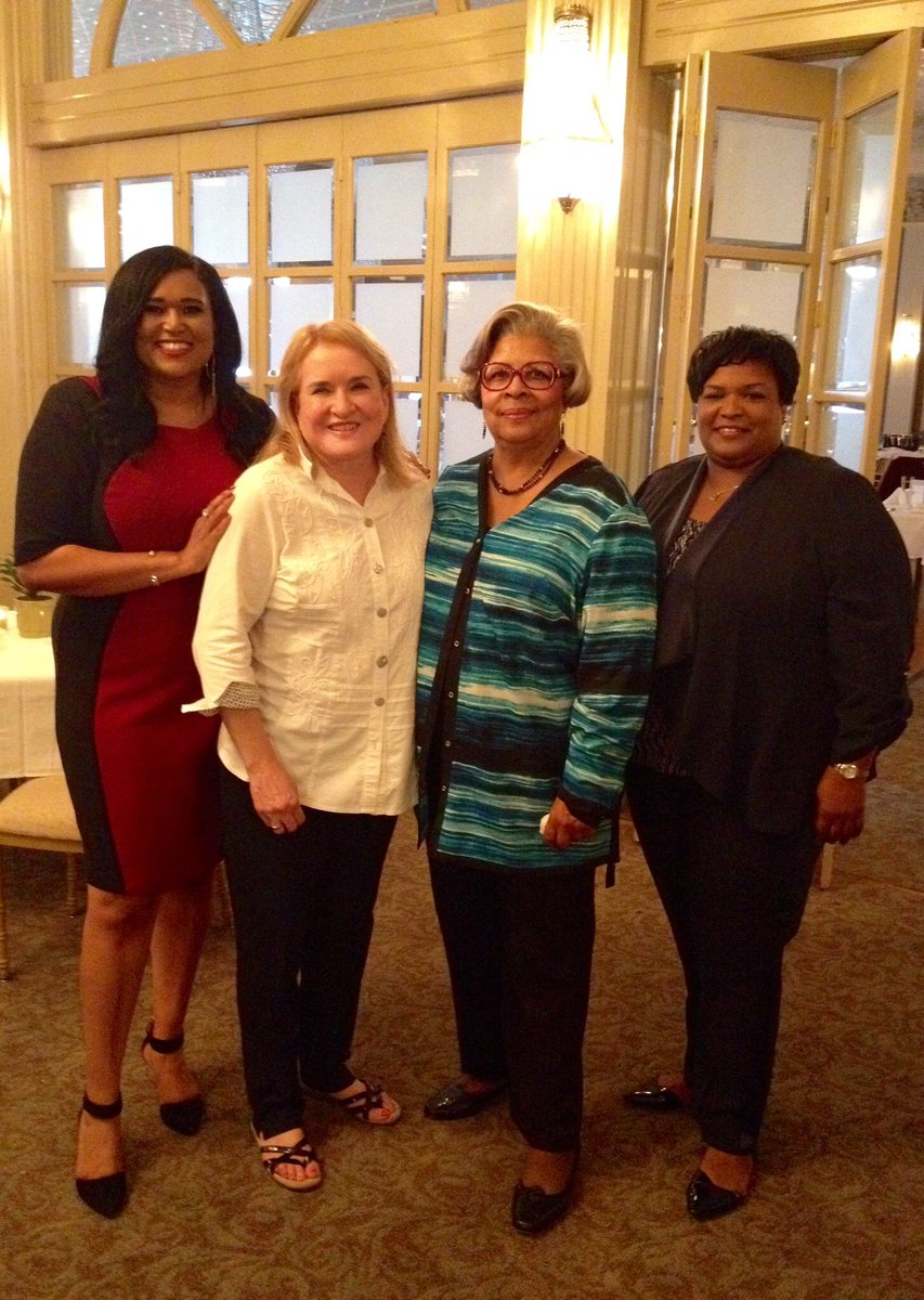 Sylvia R. Garcia (@lacongresista) on Twitter photo Welcoming Dem nominee Shawn Thierry to Capitol. Girl power grows! #txlege <a href="/Senfronia4Texas/">Senfronia Thompson</a> <a href="/RepToniRoseTX/">State Representative Toni Rose</a> Welcoming Dem nominee Shawn Thierry to Capitol. Girl power grows! #txlege <a href="/Senfronia4Texas/">Senfronia Thompson</a> <a href="/RepToniRoseTX/">State Representative Toni Rose</a>