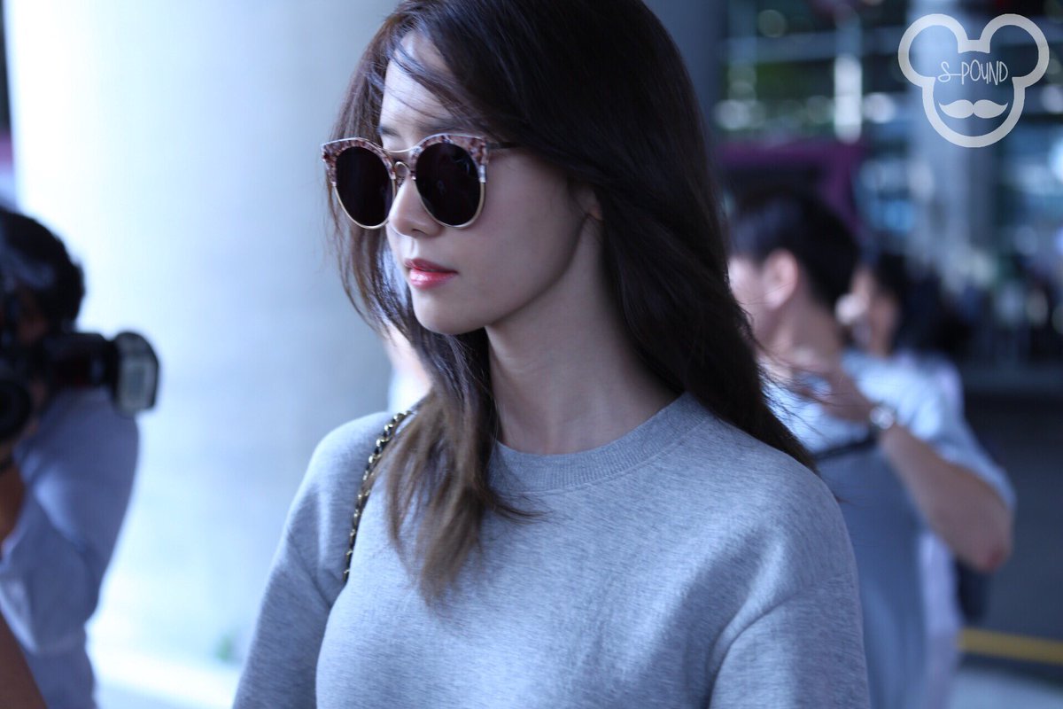[PIC][14-09-2016]YoonA trở về Hàn Quốc vào trưa nay CsSUQYZWIAA8oMp