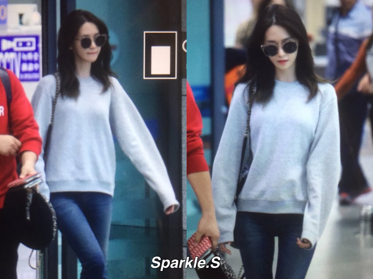 [PIC][14-09-2016]YoonA trở về Hàn Quốc vào trưa nay CsSYegKWYAA4463