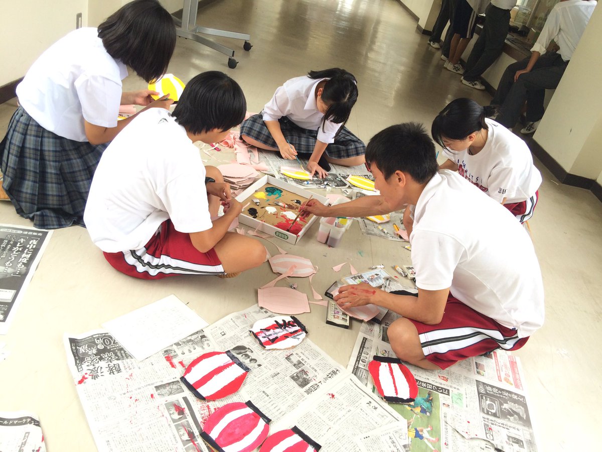Politics7315's tweet photo. 準備一日目おつかれさまです！

生徒会がみなさんの準備の様子を撮りに行きます！
最高の写真を撮らせてくださいね😊 https://t.co/UxTJKGpg5N