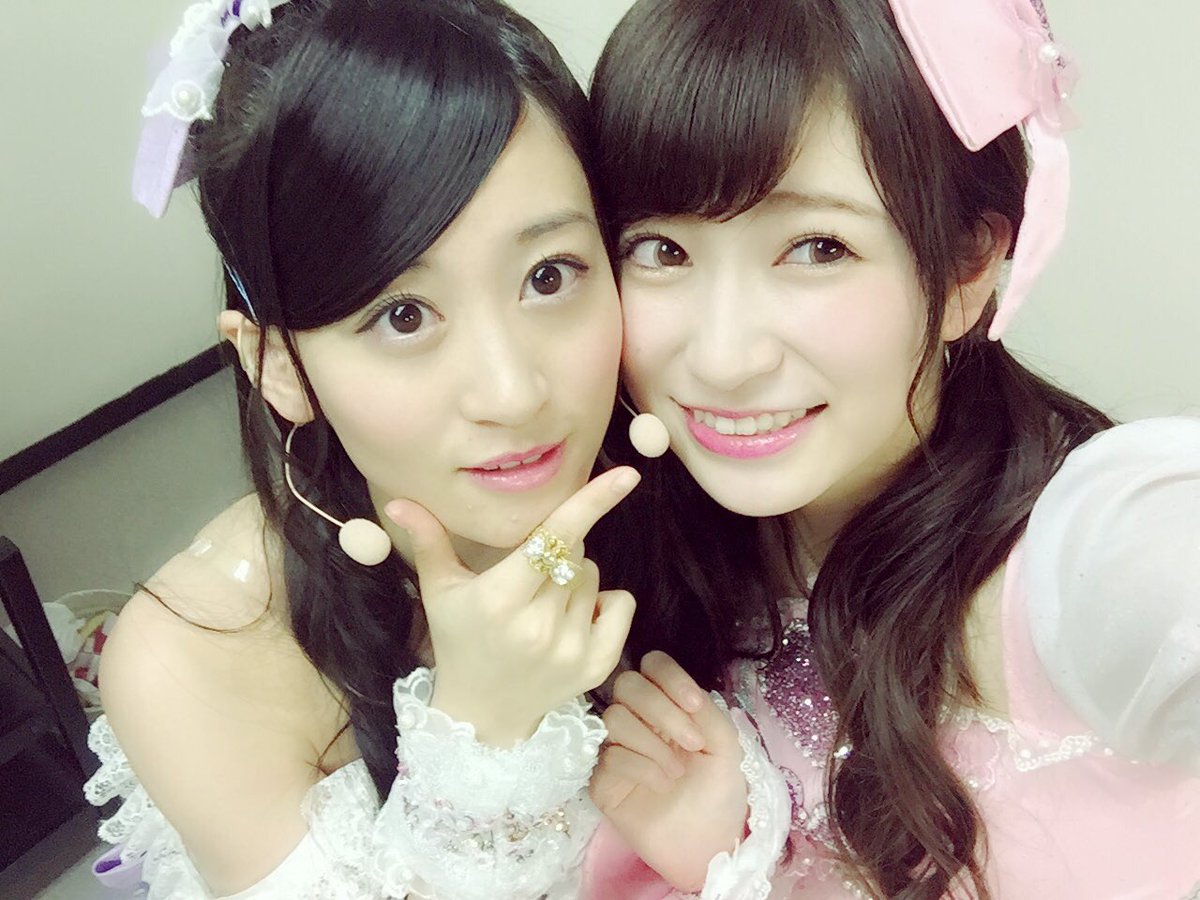 とーれす 恵柱 V Twitter Akbshowのハートの独占権の後の写真を見て思った やっぱりかわいい 自撮りで頬をピッタリ くっつけるあたり 2人の関係性がうかがえる これが噂の上西恵だ お気に入りん子 けいっち アカリン とーれす 恵柱 V Twitter Akbshowのハートの独占権の後の写真を見て思った やっぱりかわいい 自撮りで頬をピッタリ くっつけるあたり 2人の関係性がうかがえる これが噂の上西恵だ お気に入りん子 けいっち アカリン