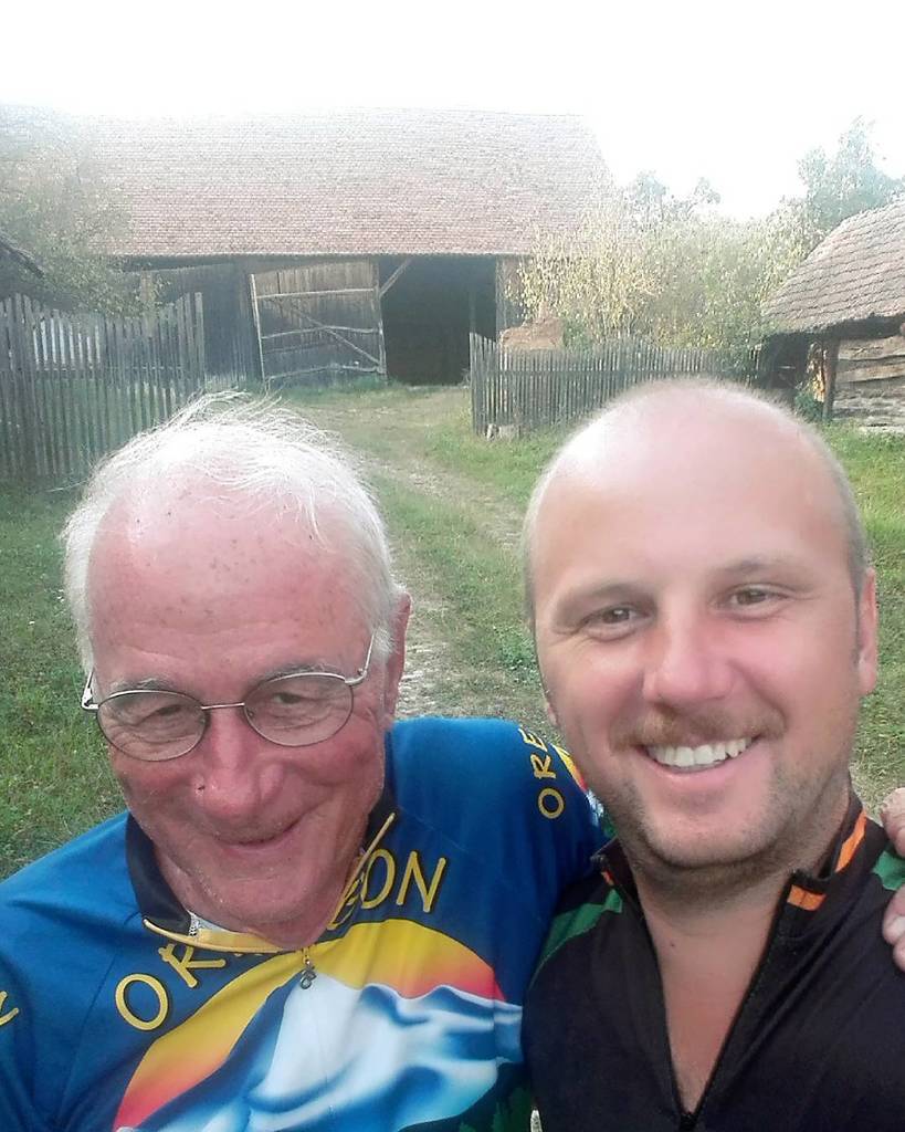 TransyBike's tweet photo. Our guest was professor Jim Patterson from Oregon state, who is nearly 81. We were biking … https://t.co/Q5HR2O8FFC https://t.co/LGBY3bLwwk