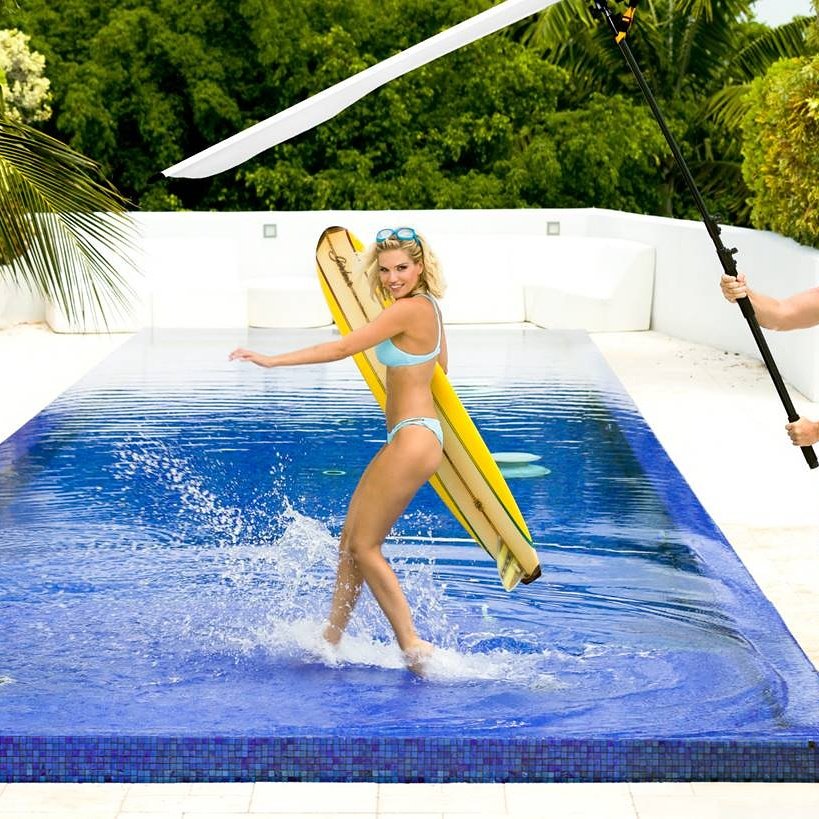 Walking on water under a Sun-Swatter. <a href="/JarmoPohjaniemi/">Jarmo Pohjaniemi</a> makes it work.
