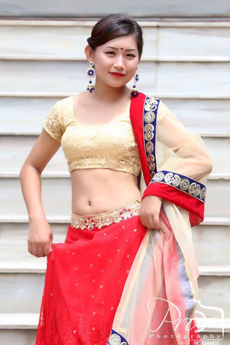 Tricks_surfer's tweet photo. आरती लामा (मोडल) #Ratopati https://t.co/5bLHYHv8yk via @Rato_pati  #Nepalimodels https://t.co/ZIvedVl2Mc
