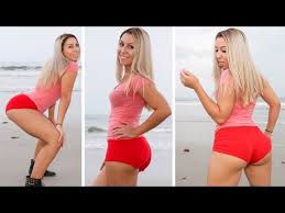 BootyTwerkers1's tweet photo. best twerk compilation 2015   https://t.co/wlCgf8pWDq #twerking #ThickGirls #BigButts https://t.co/rujx44IaOj