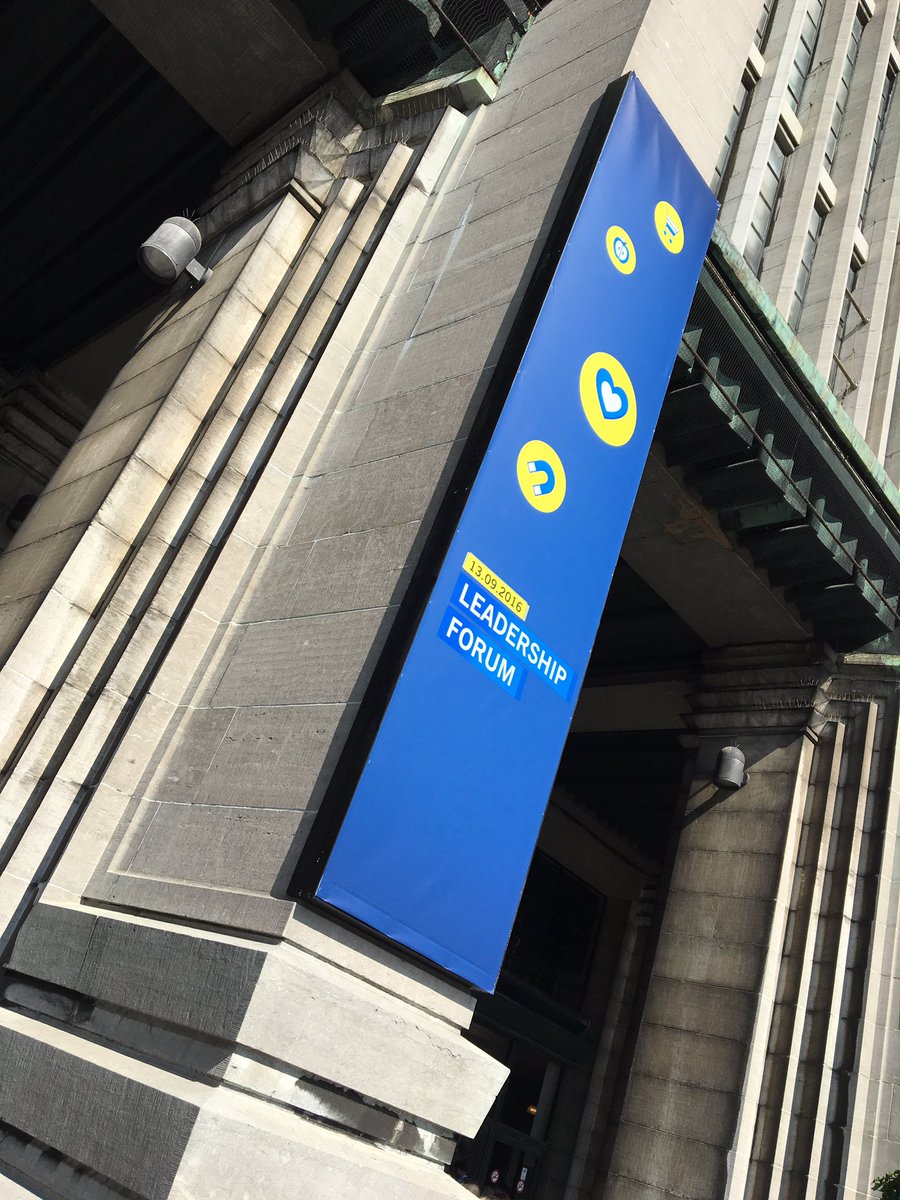 Bal1Vincent's tweet photo. #lsf #2020 #wijzijnlidl #gaatnietbestaatniet #lidlbelgium #bestemployer #joinourteam #beapartofourdream https://t.co/wQiy0DKaSD