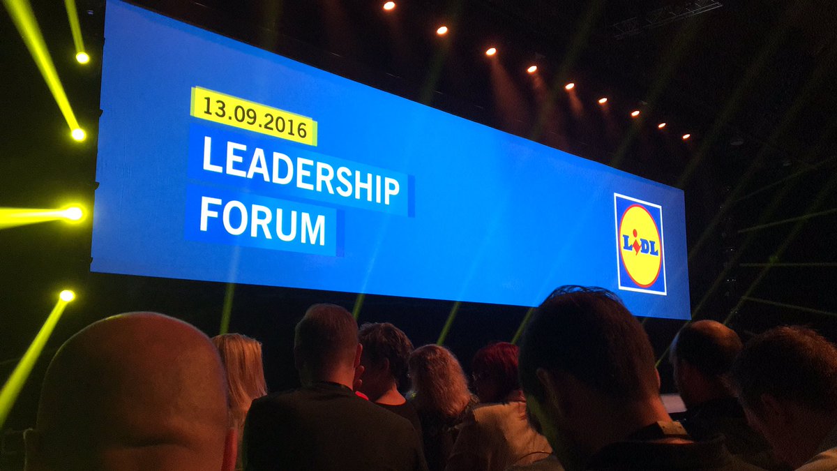 Bal1Vincent's tweet photo. #lsf #2020 #wijzijnlidl #gaatnietbestaatniet #lidlbelgium #bestemployer #joinourteam #beapartofourdream https://t.co/wQiy0DKaSD