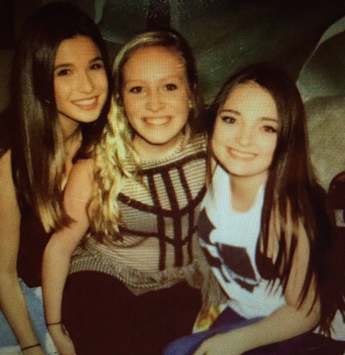 claiirebenjamin's tweet photo. birthday shoutout to @L_cammm 😈😈 you may have just turned 18 but you are wise beyond your years. Love u bunches!! :) https://t.co/euRiNAd4Gs