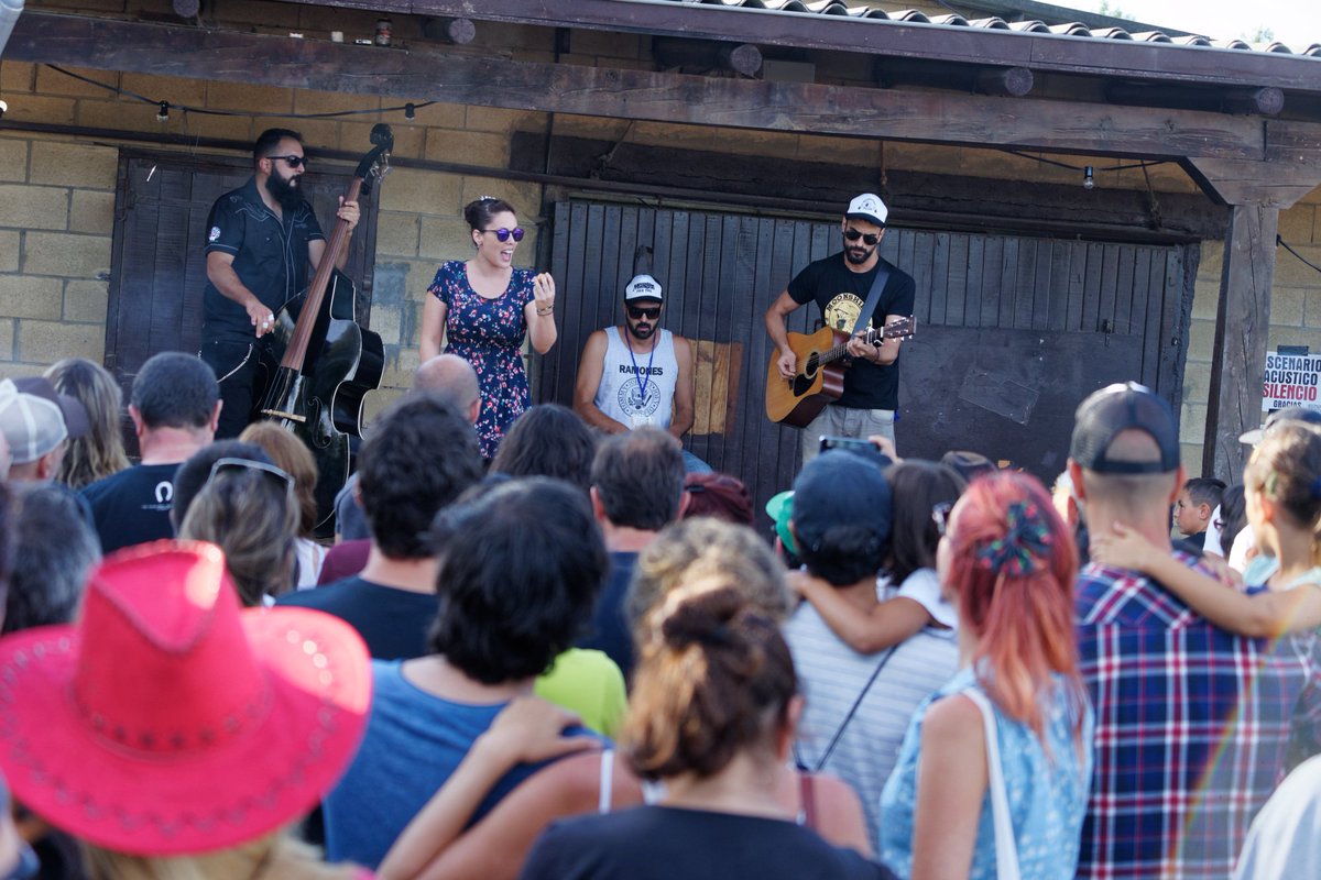 Gran 2ª edición del Rustyc Music Fest! Os dejamos crónica de la gran jornada del pasado sáb mondosonoro.com/criticas/conci…