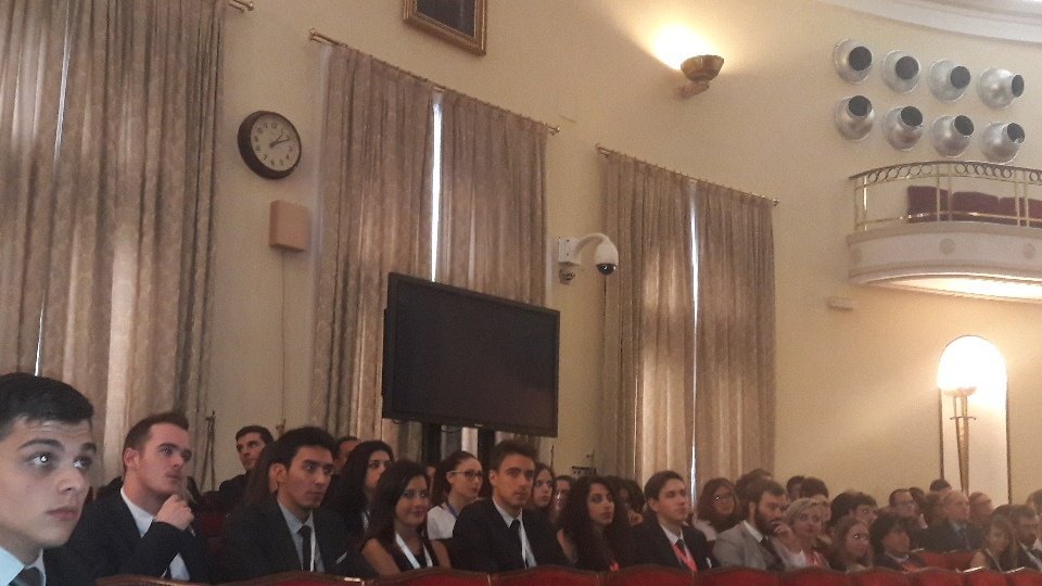 YATASpain's tweet photo. The importance of collective defense is being explain to our honorable delegates #ymd2016 @NATO @ATAUpdates https://t.co/cNOrZCOVQM
