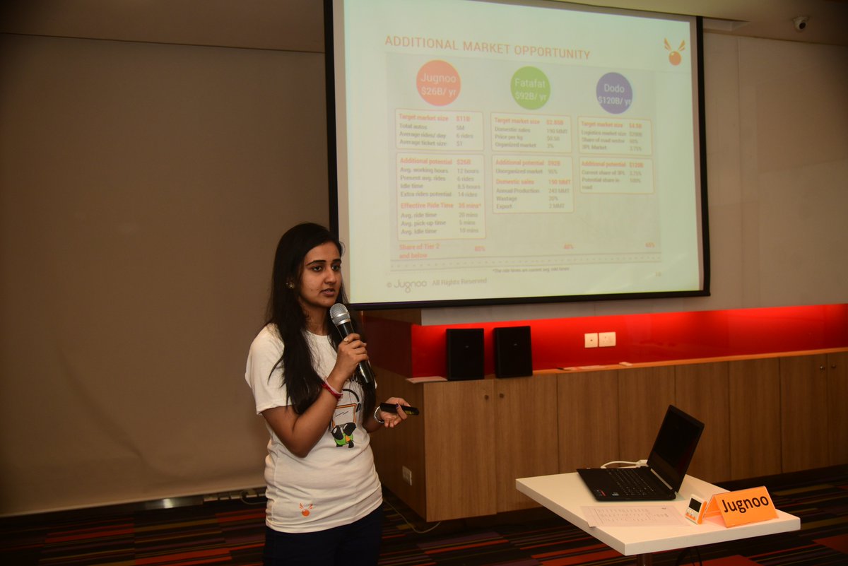 ZDreamventure's tweet photo. ZDream Demo Day for Startups @indianstartups1 @iamwire 
#Startups #investors #techmedia #iamwire #ZDreamventures https://t.co/8x80rzUzre