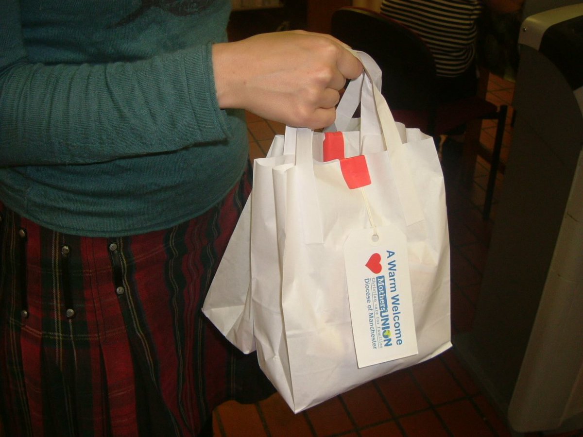 York_140's tweet photo. Students welcomed @DioManchester with goody bags (&amp; big smile) @MothersUnion - tea, coffee, chocolate biscuits, etc https://t.co/KEcMCHynVr