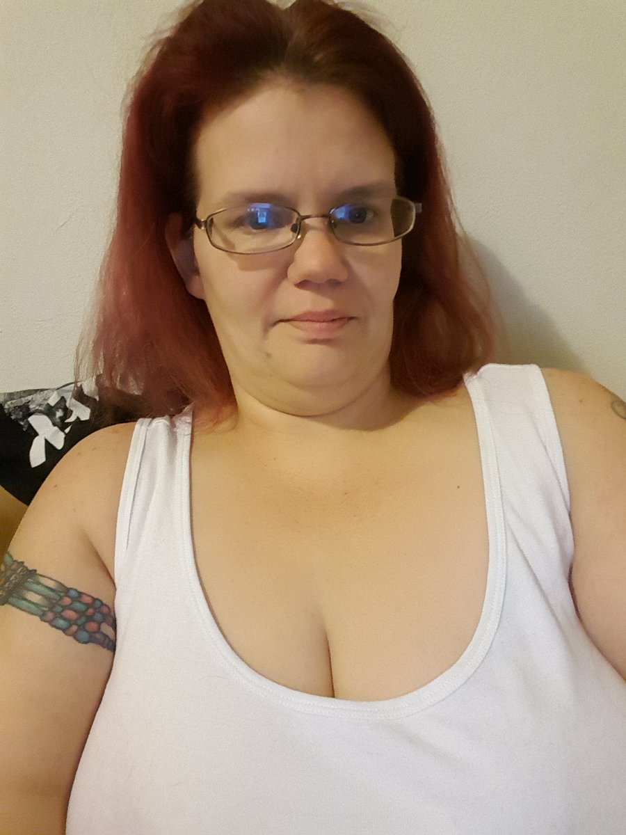 Nancy Trowbridge (angel29_77) Twitter