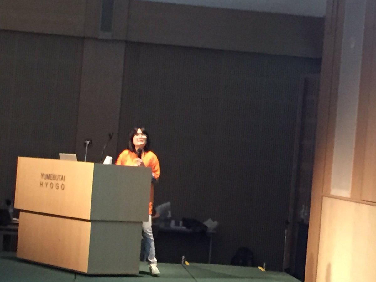 CarlSingerFdn's tweet image. #icy2016 Trinh: big sense of humour for small woman!!