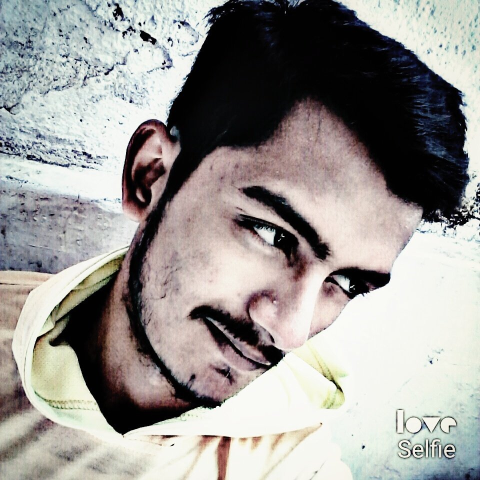 meee_dev's tweet photo. ❤'Quite people have the loudest mind' #Devbaba ❤ https://t.co/zd5dvjUV5O
