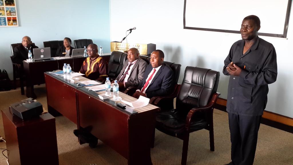 Lordmayordar's tweet photo. Councilors will know their roles in guiding city HIV response#Thanks to UNAIDS for financing the workshop https://t.co/j79xIQkrae