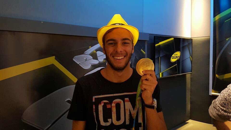 RADIOBRUNO1's tweet photo. Stamattina il Campione Olimpico #GregorioPaltrinieri è stato ospite de @LaStranaCoppia: https://t.co/LU088O2WbF https://t.co/Mwej1CVVA3