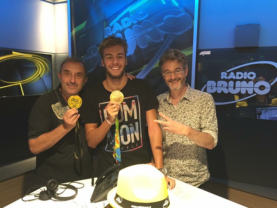RADIOBRUNO1's tweet photo. Stamattina il Campione Olimpico #GregorioPaltrinieri è stato ospite de @LaStranaCoppia: https://t.co/LU088O2WbF https://t.co/Mwej1CVVA3