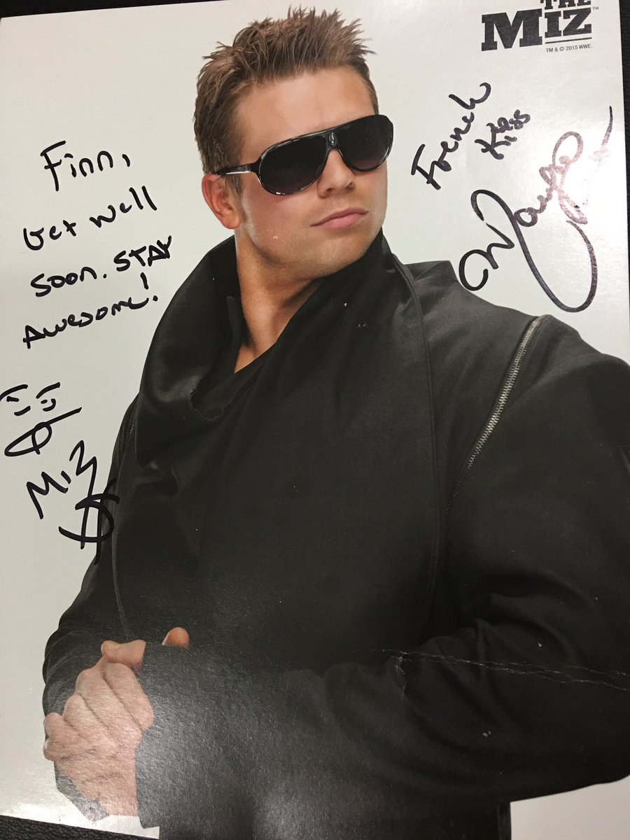 SlitheringKing's tweet image. Tanks Maryse and The Miz! Miss ya guys already.