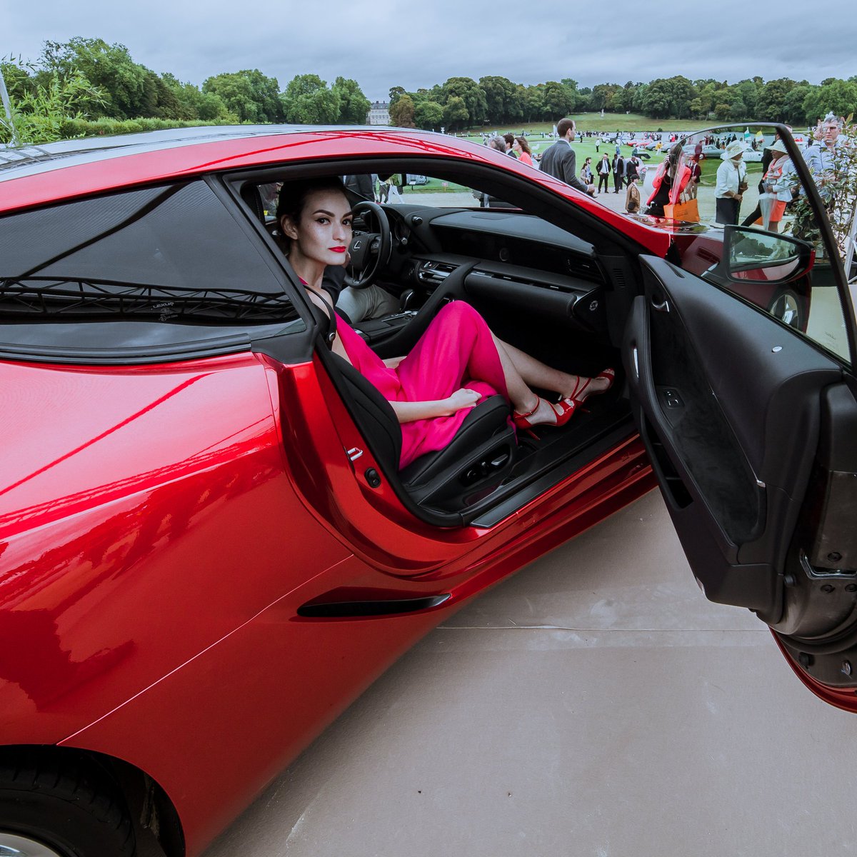 Lexus_EU's tweet photo. #LexusLC participating at Chantilly Concours d#Elegance #LCOnTour https://t.co/cENXXCdOHQ https://t.co/MnGluWojfm