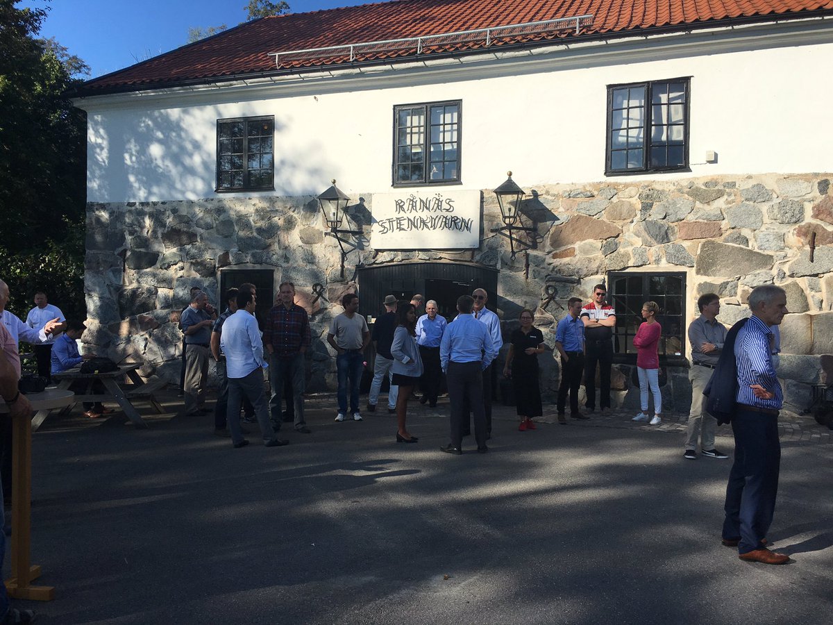 SeanBicknell's tweet photo. Day two at #VNUG another beautiful day in #Stockholm https://t.co/ywwCnC4shw