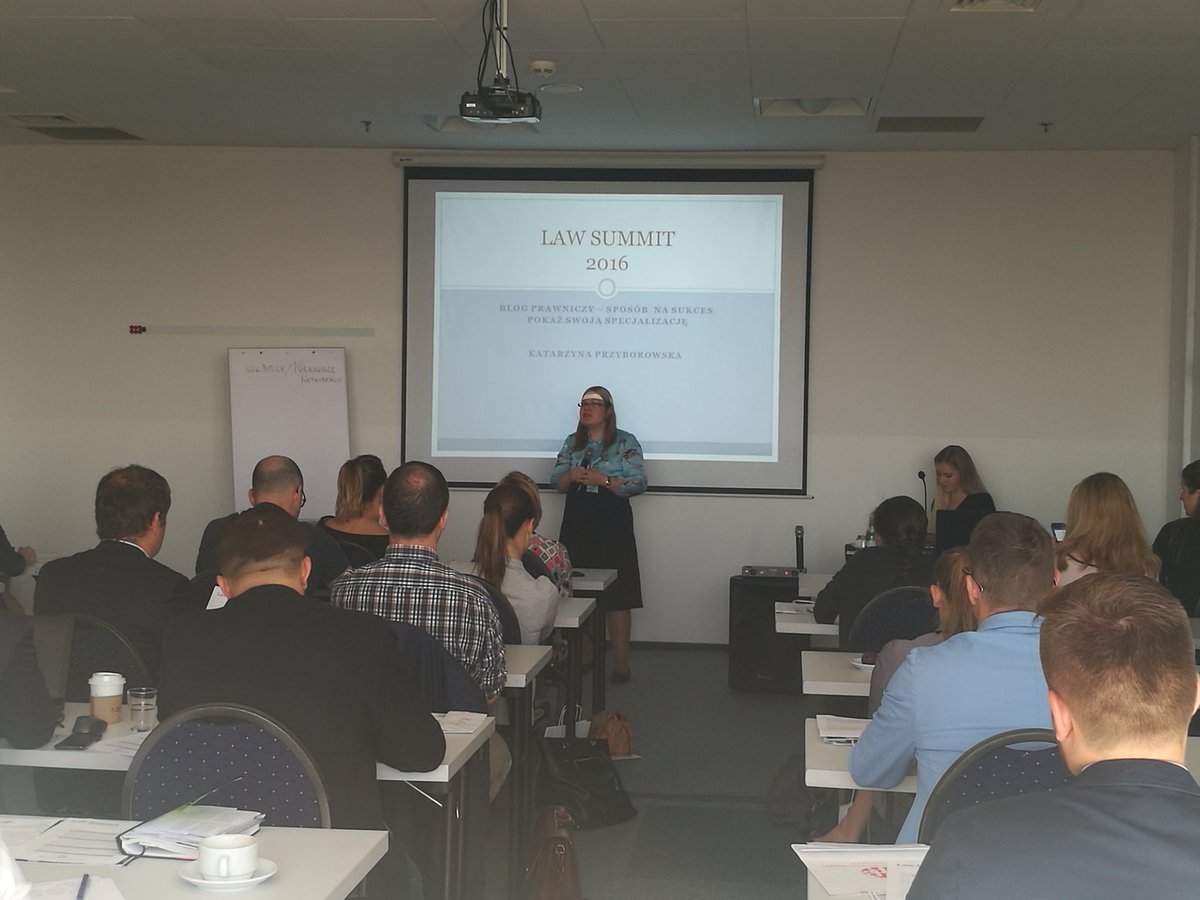 MonikaMuracka's tweet photo. #teraz @PrzyborowskaK o #blogprawniczy i sposobach na #sukces #LawSummit #PrawnikBloger #SpecPrawnik #MDP https://t.co/PzdY5cph8Y
