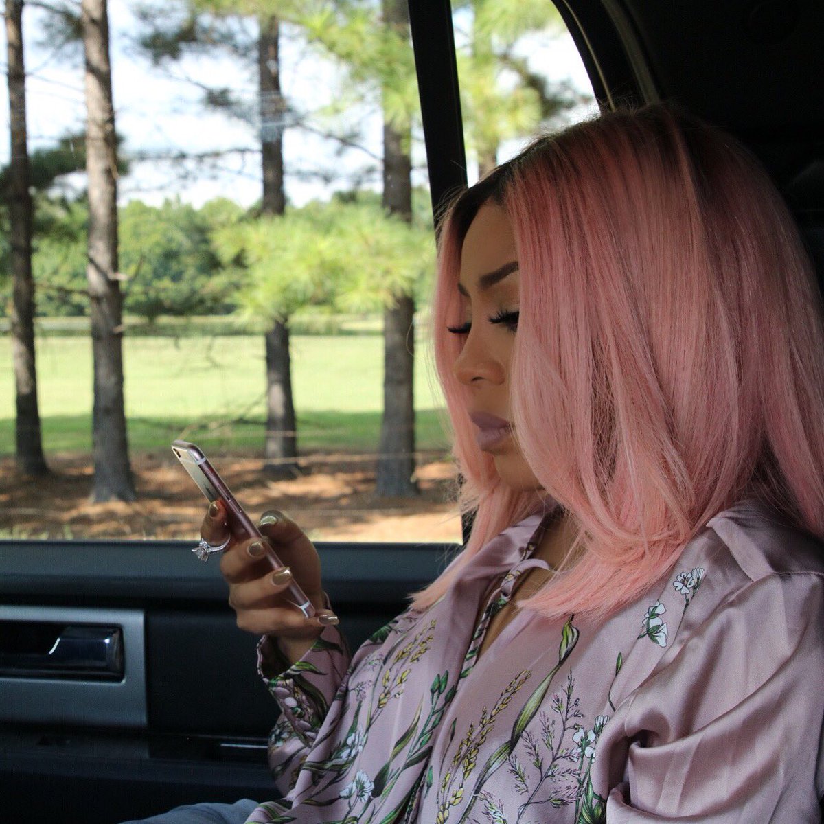 kmichelle tweet picture