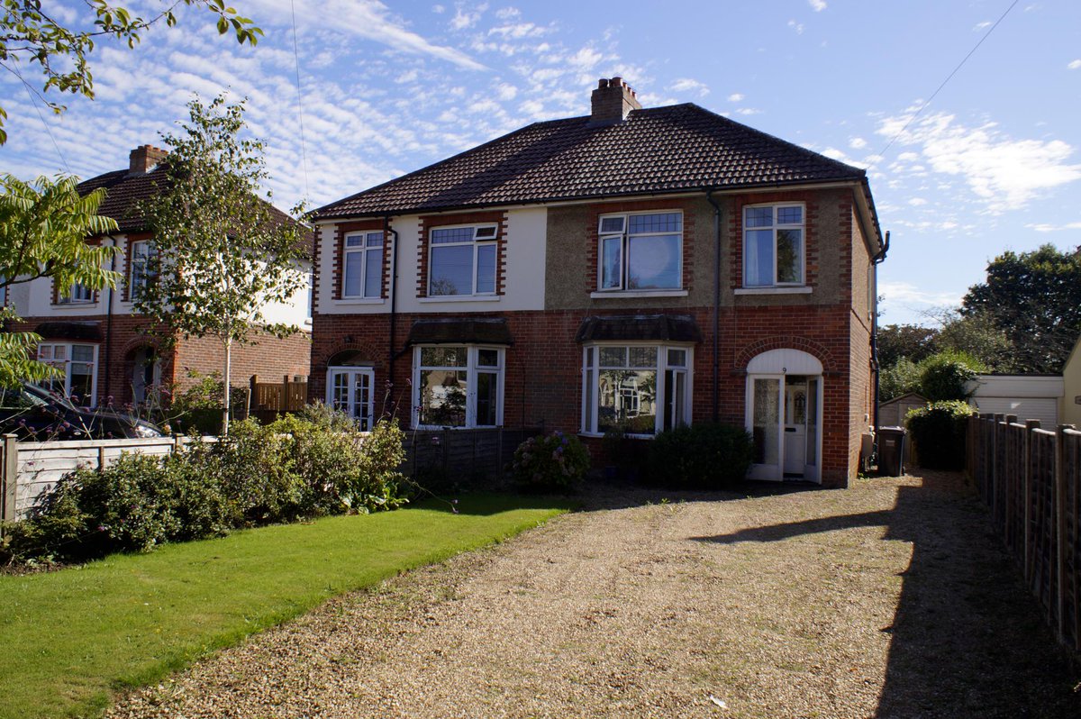 You'll need to be quick for this house in Denvilles <a href="/LeadersLimited/">Leaders</a> #propertyhants call 02392240809 #potential