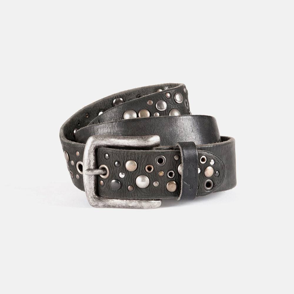 MCSFrance's tweet photo. Une ceinture aux accents #rock, pour un authentique #RuggedRefined lifestyle ! #MCS #FW16 👉https://t.co/gpBiQx8Lkk https://t.co/rgRtbrUZFC