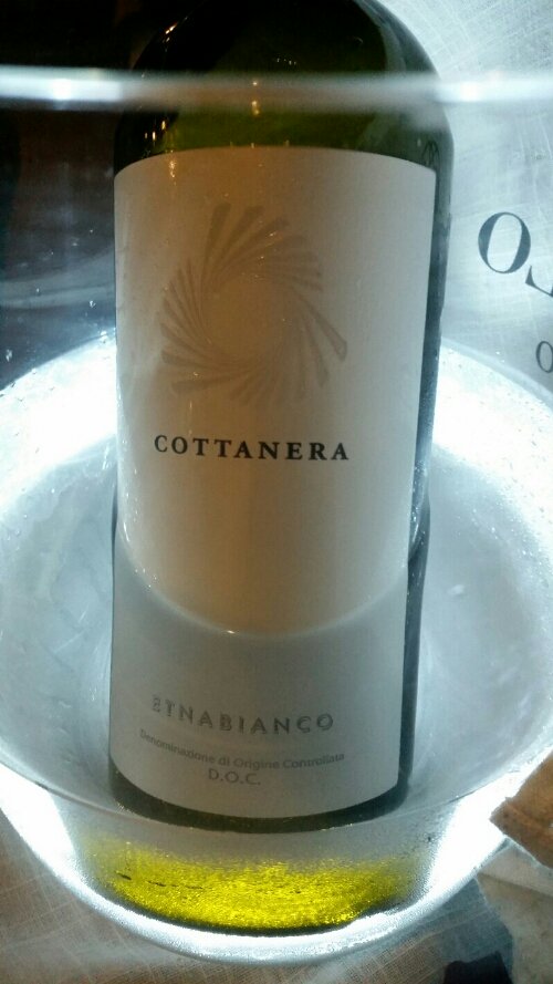 Sorsi di Sicilia.Nove vini,senza fretta. goo.gl/QmHQpD @VinidiSicilia <a href="/wineandabout/">wineandabout.com</a> <a href="/Max_imus_/">Massimiliano Testa</a> <a href="/AngusM1966/">Angus MacKinnon</a>