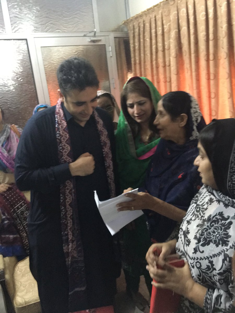 RubinaQaimkhani's tweet photo. With My Chairman Bilawal Bhutto ON Eid day at Nudero house @BBhuttoZardari @AAliZardari @AseefaBZ https://t.co/LuNRhcxNLx
