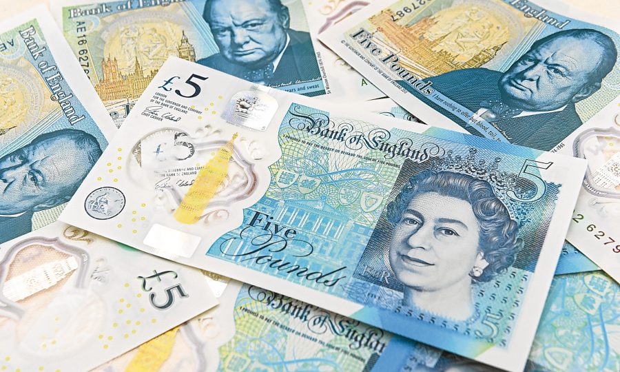 Sunday_Post's tweet image. From bartering livestock to plastic fivers bit.ly/2cDPxsj #fivepoundnote