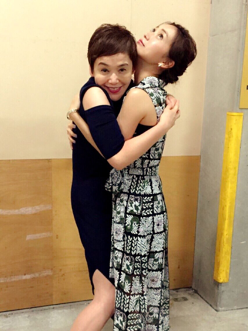 大島優子 しのぶさんと女子トークした真田十勇士公開直前イベント あと1週間後には 真田十勇士 公開だよ ぎゅぎゅぎゅ 大島優子 しのぶさんと女子トークした真田十勇士公開直前イベント あと1週間後には 真田十勇士 公開だよ ぎゅぎゅぎゅ