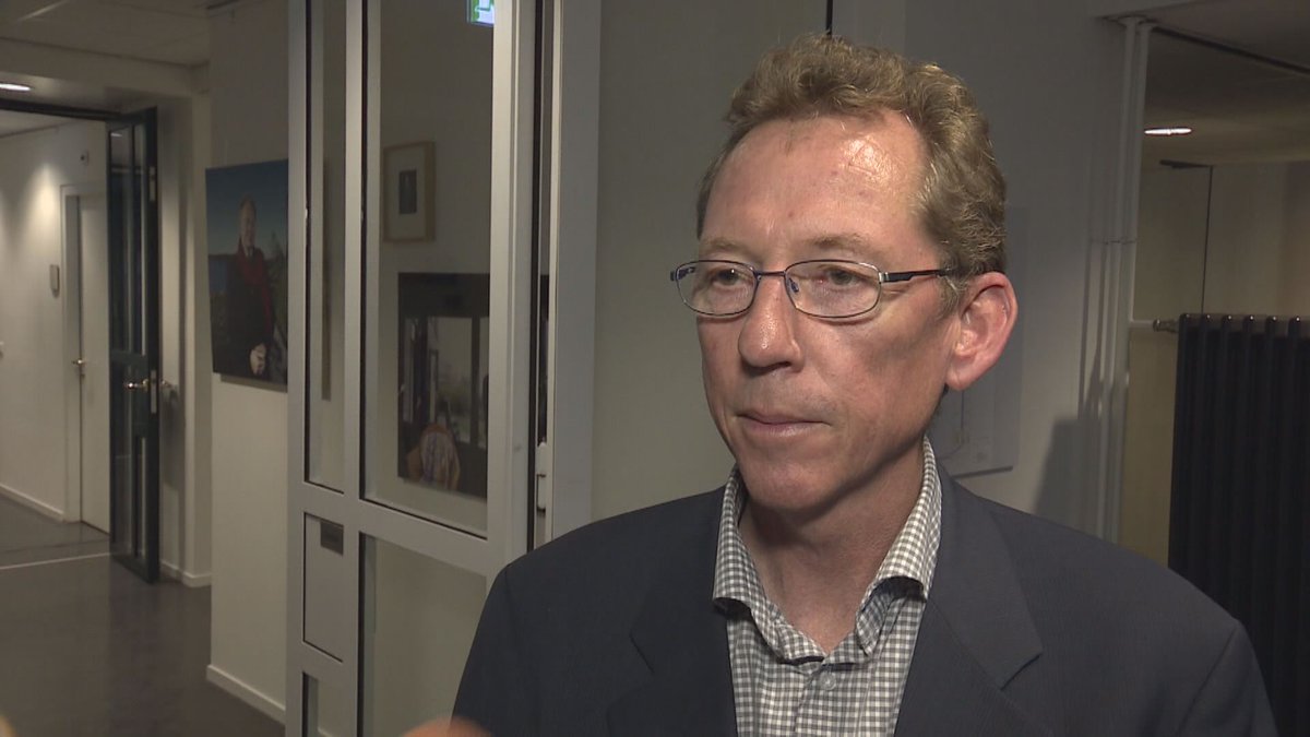 Frans Mulckhuijse stopt als raadslid SP in Almere <a href="/fransmul/">Frans Mulckhuijse</a> <a href="/almere_sp/">SP Almere</a> tinyurl.com/hcvcsfo
