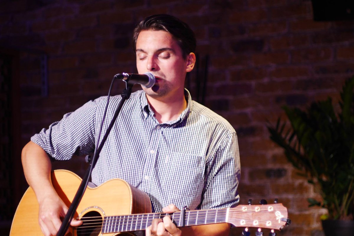 AdamWhiteAdam's tweet photo. Thanks to @laidbarelive for last weeks show @fumanchubar. Roll on the next one! #London #acoustic https://t.co/9D6HOGOCT3