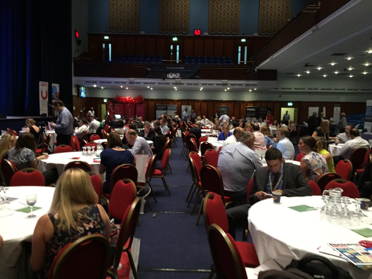 linkedupsolutns's tweet photo. @entrepreunite Access to Finance &amp; Growth under way @PortsmouthGhall going well. Top entrepreneurs #afg great so far https://t.co/DEIOVD165a