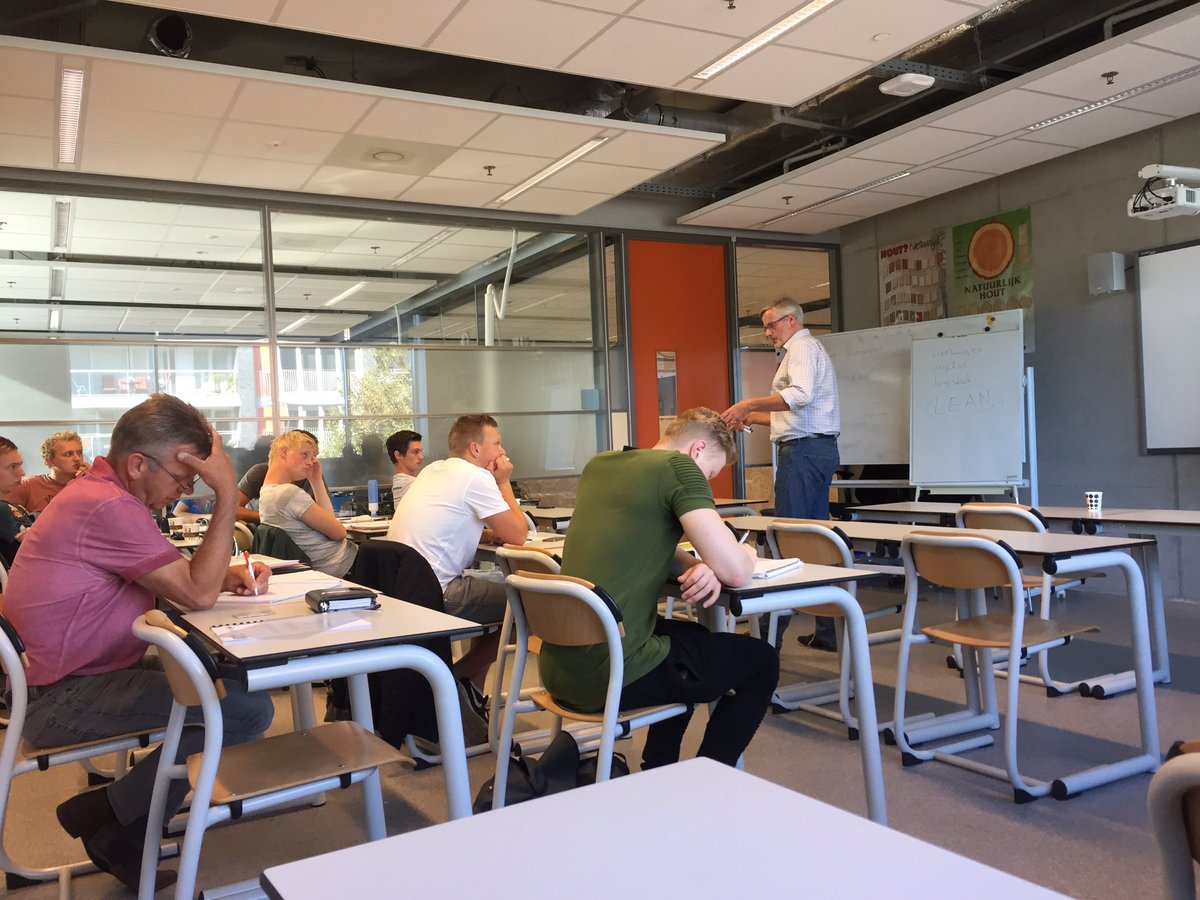 ChristianEuser's tweet photo. KYP helpt bij betere aansluiting van onderwijs &amp; praktijk door #Lean Workshops bij @Deltion College @KYPyourproject https://t.co/IBcICB451X