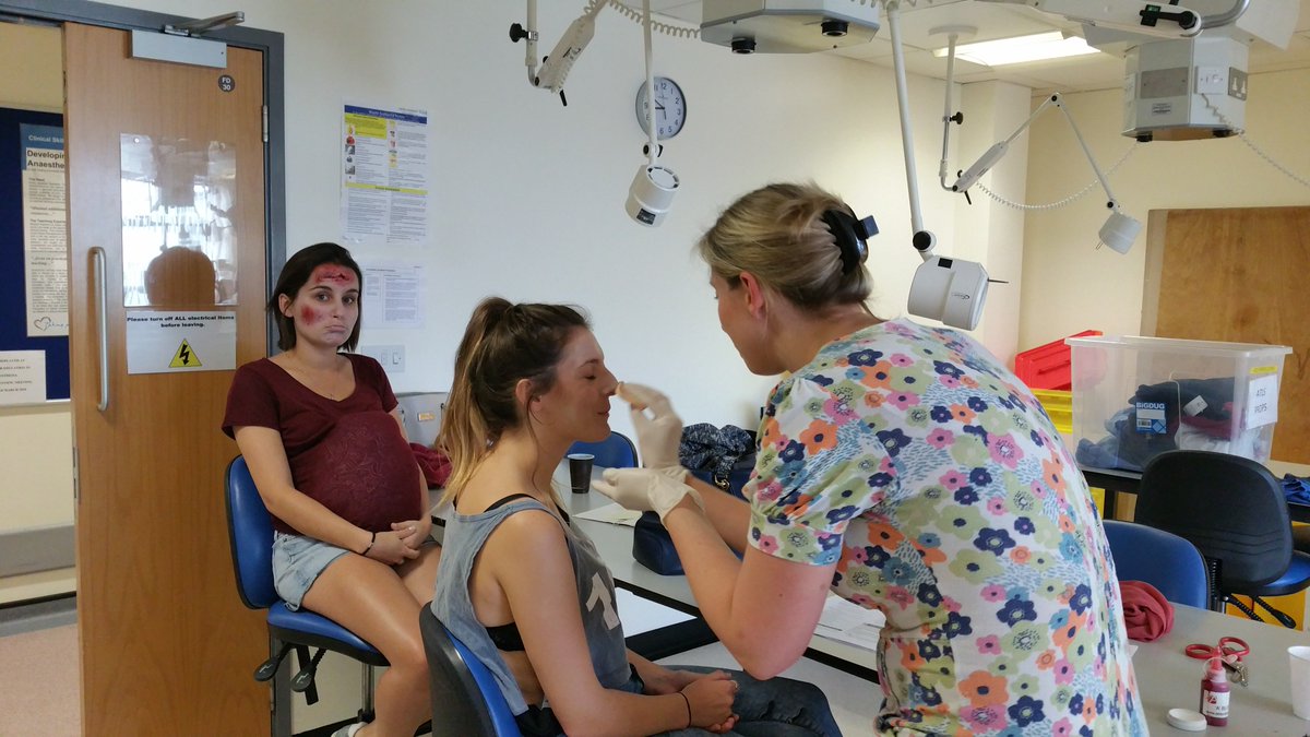 UHDBResusandSim's tweet photo. Moulage preparation for #ATLS 
@procommskills https://t.co/rLmvGZr9H2