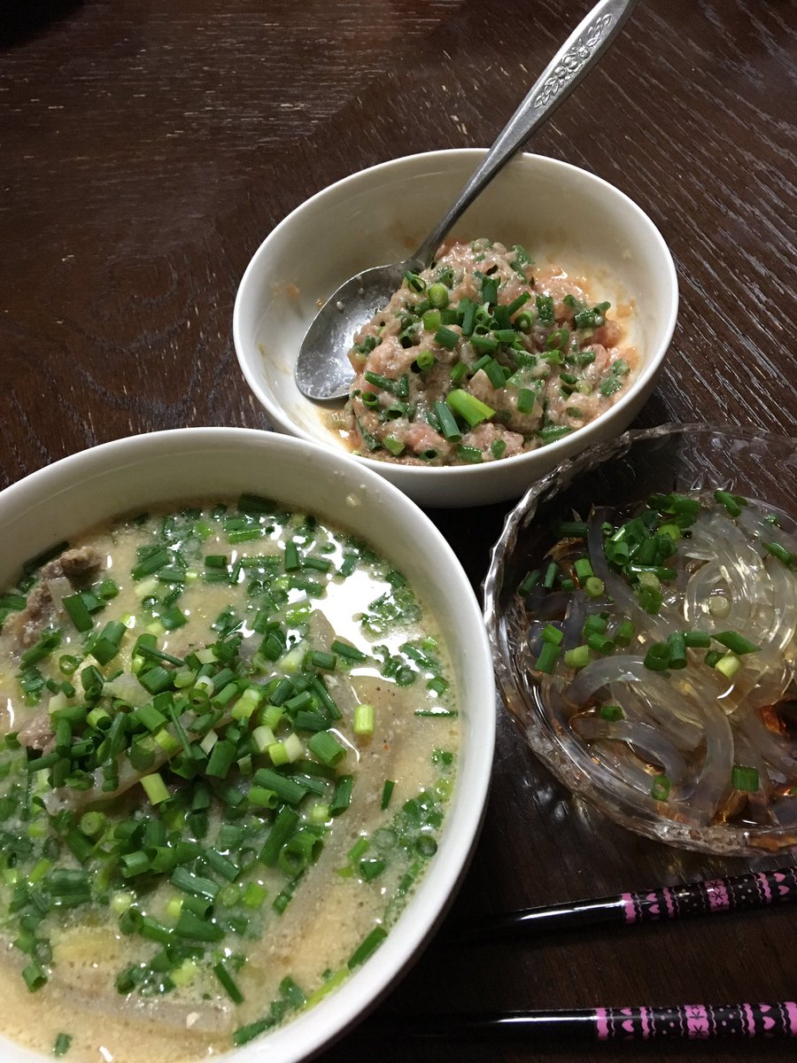 Twitter पर りい 過食嘔吐 克服したい ところてんネギトロ土手鍋吸収 久々やけどがんばった 吐かないぞう土手鍋のカロリーが怖いけど