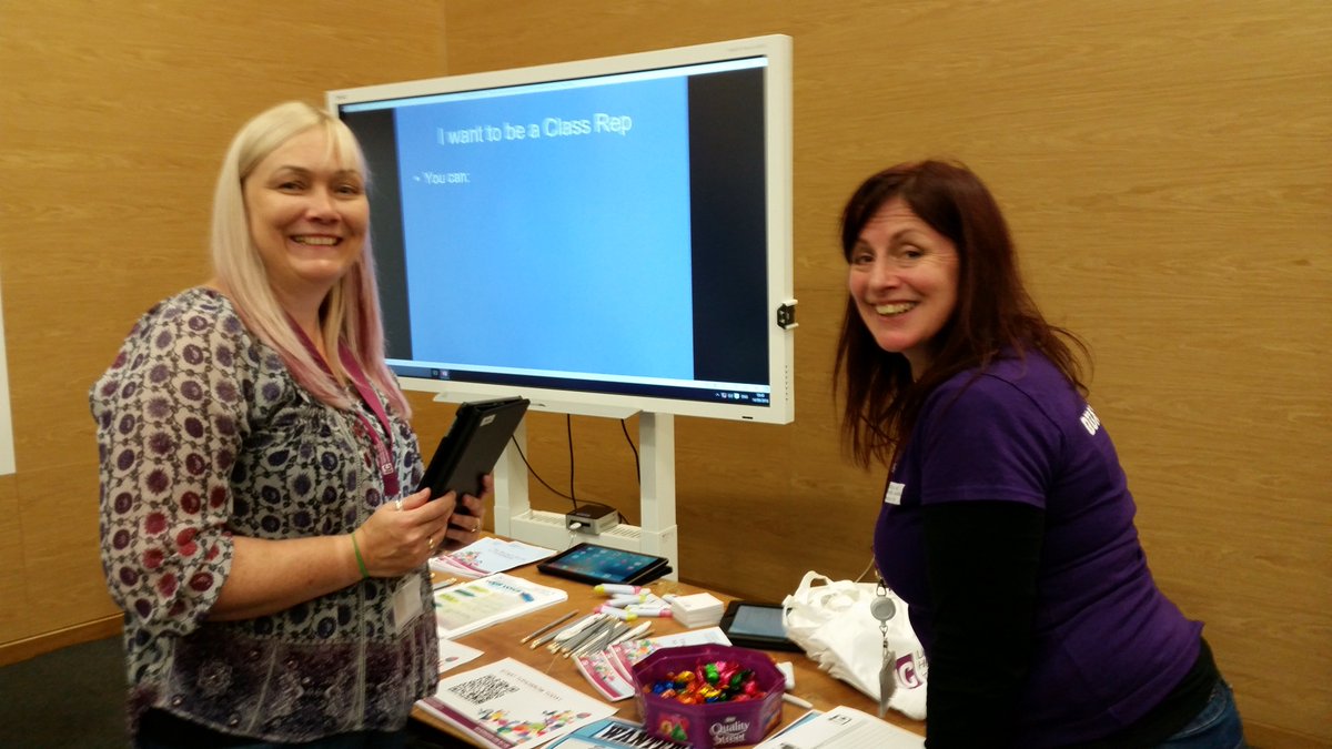 ICStudentEngage's tweet photo. #ICFRESHERS TODAY! @ic_uhi @tweetICSA and the Quality team https://t.co/KeJPTSImrk