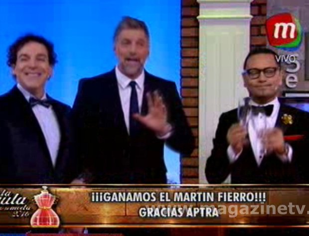MGZNtv's tweet photo. . @LaJauladelaModa festejó su #MFCable2016 ¡Gracias @aptra_ok #Magazine https://t.co/7zB3nFzSkj https://t.co/5yDkywpiib