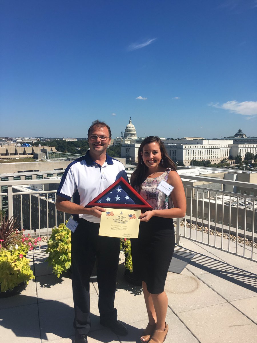 Congrats to <a href="/JonHemstad/">娜娜姐❤兽交</a> for winning our U.S. Government Relations Ambassador of the Year Award!