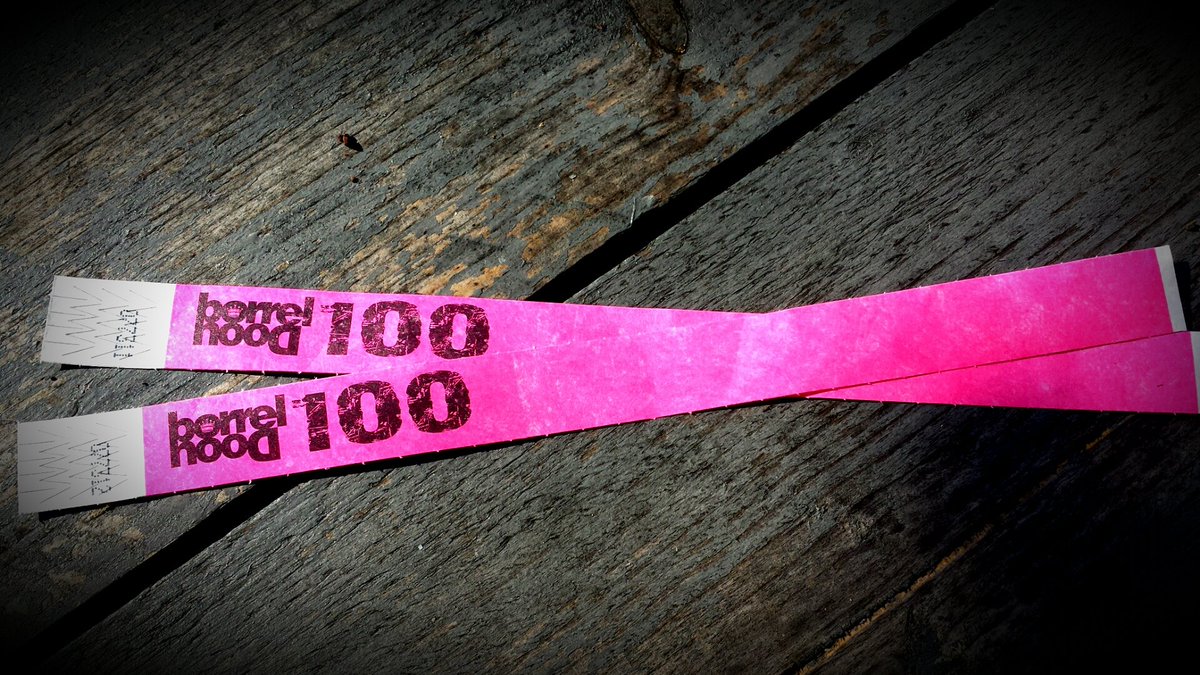 deBorrelnood's tweet photo. Heb jij er al eentje? Koop vanaf morgen weer je ticket bij Salon1813 voor €5 st. #100e en laatste #BORRELNOOD https://t.co/z54cYk61Sh
