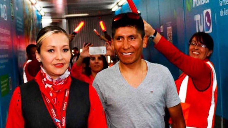 madeincol_'s tweet photo. ¡@NairoQuinCo ya está en Colombia! Bienvenido campeón #MadeinCol https://t.co/VW5VHnZCea